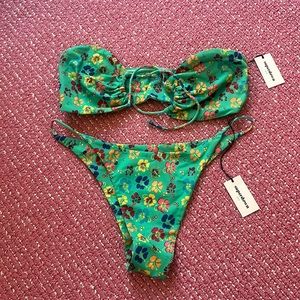 SUPERDOWN bikini, tags still on!!